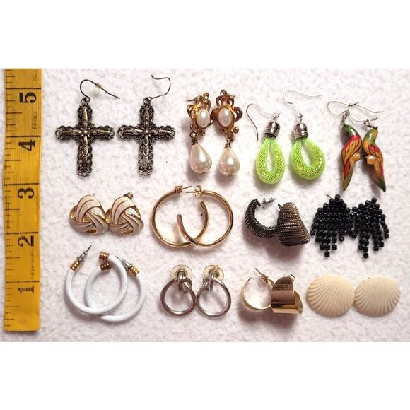 12 Pc Vtg Earrings Lot Hoops Button Enamel Dangle Mixed Variety Y2K 90s 80s - Picture 2 of 9